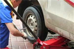 万年附近拖车24小时服务热线电话